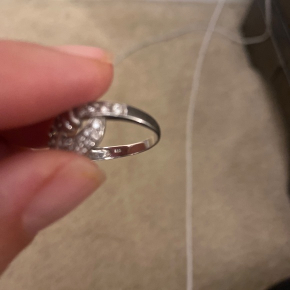 Gold ring - Picture 4 of 5